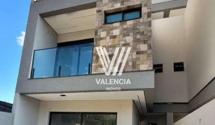 Sobrado | 3 dorm | 5 vagas | Suíte | 155 m² priv | Xaxim - Curitiba/PR