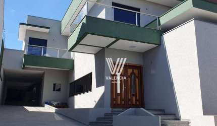 Casa de Rua | 3 Dorms | 520m² priv | 12 vagas | Aristocrata - SJP/PR