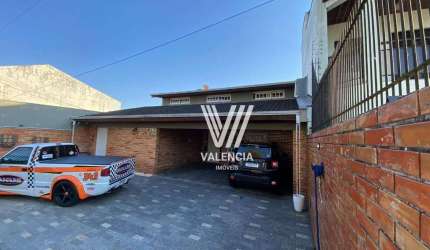 Sobrado de Rua | 4 Dorms | 400m² priv | 4 Vagas | Psicina Privativa | Rebouças - Curitiba/PR