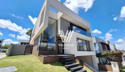 Sobrado em Condominio | 4 Suites | 6 Vagas | 350m² | Santa Candida - Curitiba/PR
