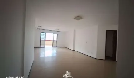 Apartamento à Venda em Ponta do Farol - 4 quartos - 220m² - Móveis Planejados