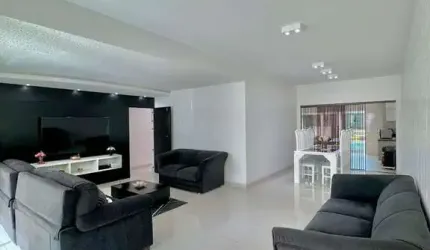 Casa Duplex à Venda em Renascença - 5 suítes - Espaço gourmet com Piscina