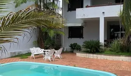 Casa Duplex à Venda em Parque Atlântico - 4 quartos - Ventilada - Area Gourmet