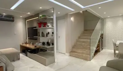 Casa Duplex em condomínio à Venda em Quintas do Calhau - 3 quartos - Piscina