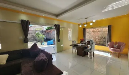 Casa Duplex a Venda no Jardim das Margaridas - 5 quartos - Nascente - Reformada