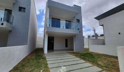 Casa Duplex à Venda em Olho D'agua - Cond. San Martin - 3 Suítes - Próx. a Praia
