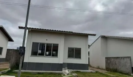 Vende-se Chave de Casa no Cond. St Estevan II - Laranjal - 2 quartos - Nascente
