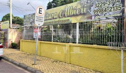 TERRENO ZR-3 PERFEITO PARA SEU COMÉRCIO EM UMA DAS RUAS MAIS MOVIMENTADAS DO BAIRRO PORTÃO!