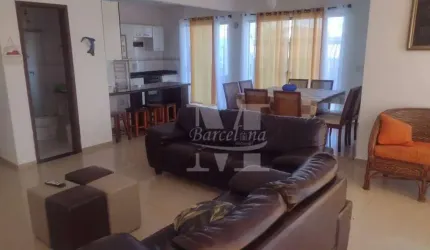 TRIPLEX 100% MOBILIADO EM PONTAL DO PARANÁ – BALNEÁRIO IPANEMA. COM CHURRASQUEIRA, PISCINA E OFURÔ.