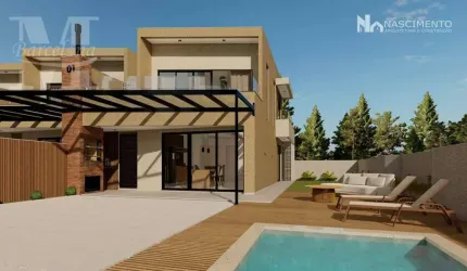 SOBRADO ALTO PADRÃO, COM 3 QUARTOS, SENDO 2 NO PISO TÉRREO, CHURRASQUEIRA, TERRAÇO (COM ESPERA PARA PISCINA). HÁ 450 METROS DA PRAIA.