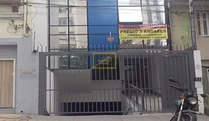 Prédio comercial para locação na Santa Cecília