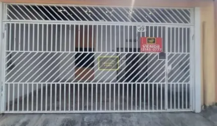 Casa com 03 dormitórios para venda no Jardim Alvorada