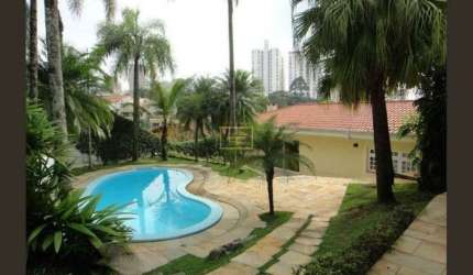 Sobrado com 3 suítes, 4 vagas e Piscina no Bairro do Sumaré!