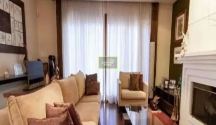 Sobrado com 380 metros  e 3 suites à venda  em Campo Belo