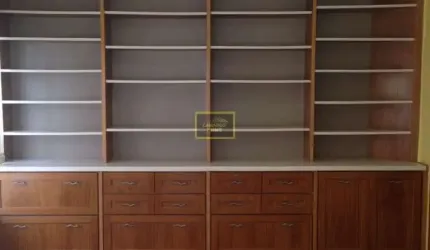 Conjunto comercial no Paraíso