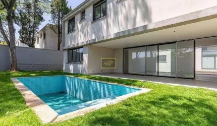 Sobrado de alto padrão à venda no Jardim Cordeiro