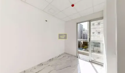Conjunto à venda próximo à Paulista