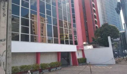 Prédio Comercial para Locação na Henrique Schaumann