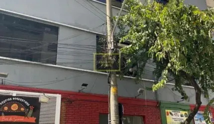 Imóvel comercial com renda no Centro de São Paulo