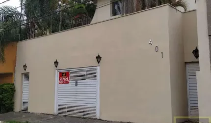 Sobrado Residencial com vaga para 5 carros na Vila Madalena!