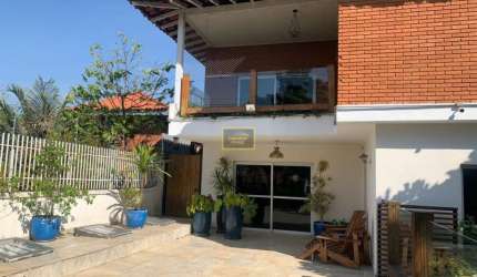 Sobrado residencial para venda ou locação no Rio Pequeno
