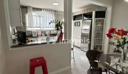 Casa com 1 suíte + 2 quartos, Fátima - Joinville