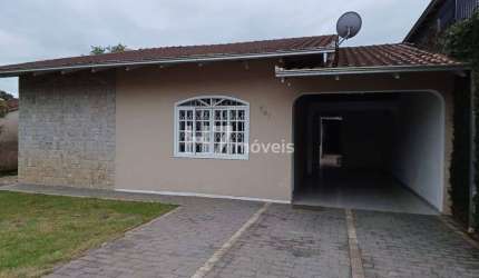 Casa com 1 suíte + 2 quartos, Floresta - Joinville