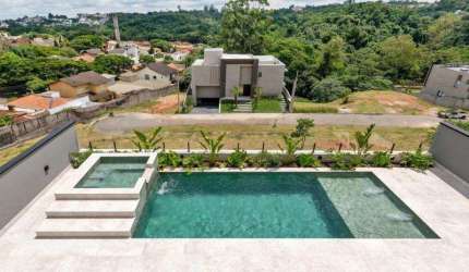Casa nova com 4 Dormitórios - Condomínio SP II - São Paulo II - Cotia / SP
