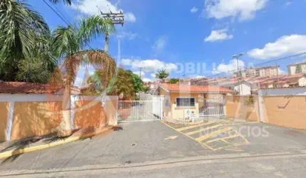 Casa com 2 Dormitórios - Condomínio Recanto das Graças II - Jardim Petrópolis - Cotia/SP