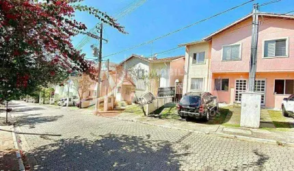 Casa com 3 Dormitórios Condomínio Residencial Porto Seguro - Estrada do Capuava - Cotia / SP