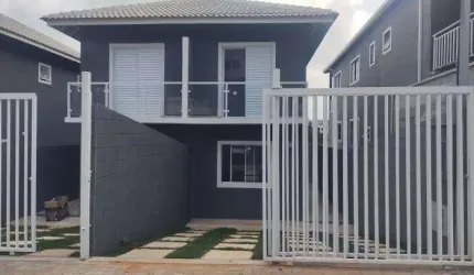Casa sobrado 2 Suítes a venda no bairro Colinas de Cotia