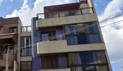 Amplo apto 2 dorm , ampla sala com churrasqueira, totalmente reformado