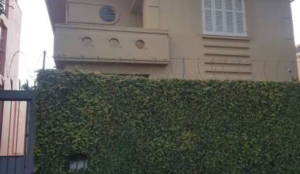 Vendo casa sobrado - na Dom Pedro II quase esquina com Americo Vespucio