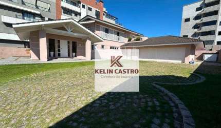 Sobrado com 4 dormitórios à venda, 360 m² por R$ 2.590.000,00 - São Pedro - São José dos Pinhais/PR