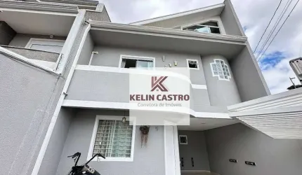 Sobrado com 3 dormitórios à venda, 180 m² por R$ 870.000,00 - Uberaba - Curitiba/PR