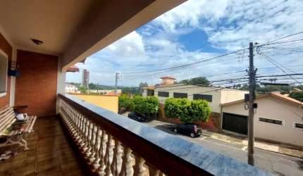 Casa com 3 quartos à venda no Castelinho, Piracicaba , 185 m2 por R$ 800.000