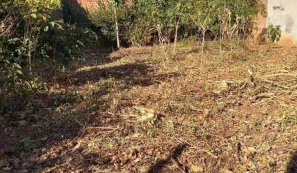 Terreno à venda no São Judas Tadeu, Saltinho , 304 m2 por R$ 180.000