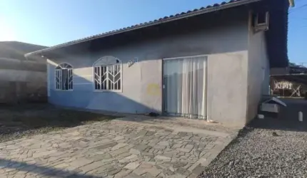 Casa com 2 quartos à venda na Radiotelegrafista Odorico de Souza, 244, João Costa, Joinville por R$ 399.900