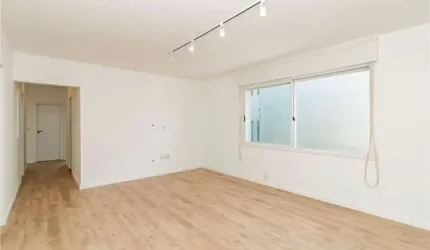 Apartamento de 3 quartos com 1 vaga à venda no bairro Bom Fim em Porto Alegre