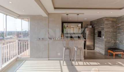 Apartamento de 2 quartos 1 vaga à venda no bairro Passo da Areia em Porto Alegre