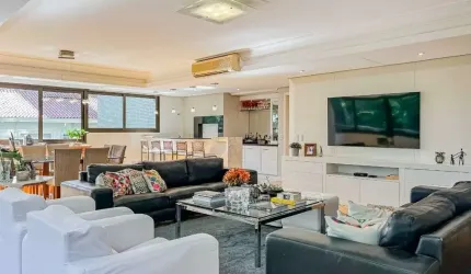 Apartamento alto padrão com 3 dormitórios 3 suítes e 3 vagas de garagem à venda no bairro Rio Branco em Porto Alegre próximo do Zaffari da Cabral