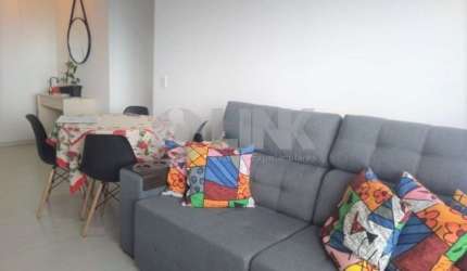 Apartamento de 3 dormitórios sendo 1 suíte à venda com 2 vagas de garagem à venda no bairro Santana em Porto Alegre próximo ao Shopping João Pessoa