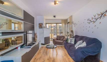Apartamento 2 dormitórios com 2 vagas de garagem à venda no bairro Petrópolis em Porto Alegre próximo do Zaffari Protásio Alves