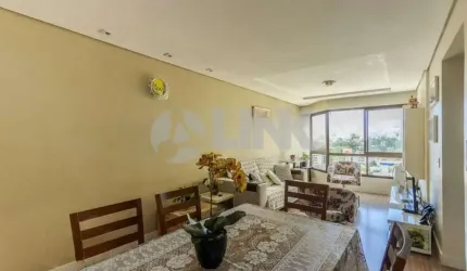 Apartamento com 3 quartos à venda no bairro Vila Ipiranga em Porto Alegre