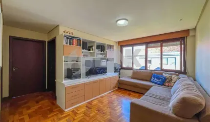 Apartamento de 2 quartos com 1 vaga à venda no bairro Jardim Itú em Porto Alegre