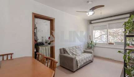 Apartamento de 2 quartos à venda no bairro Partenon em Porto Alegre