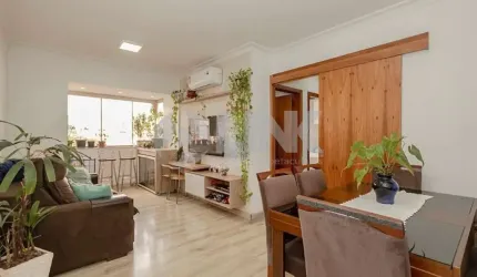 Apartamento de 3 quartos com 1 vaga à venda no bairro Passo da Areia em Porto Alegre