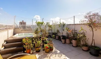 Cobertura de 2 quartos com 2 vagas à venda no bairro Santo Antônio em Porto Alegre
