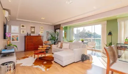 Apartamento de 3 quartos com 2 vagas à venda no bairro Jardim Europa em Porto Alegre