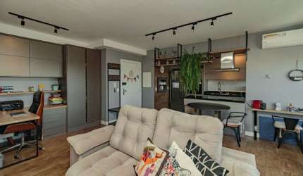 Apartamento com 2 quartos à venda na Rua Doutor João Inácio, 1207, Navegantes, Porto Alegre, 77 m2 por R$ 559.000